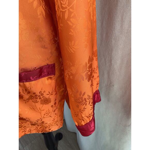 BLOOMINGDALES VINTAGE SILKY ORANGE/RED PAJAMA TOP /JACKET - Picture 5 of 9